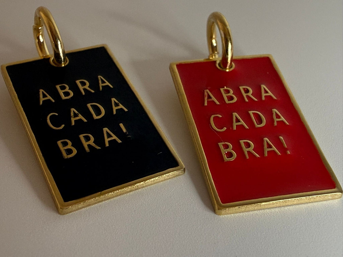 Amuleto magico Abracadabra! Nero - Argento dorato